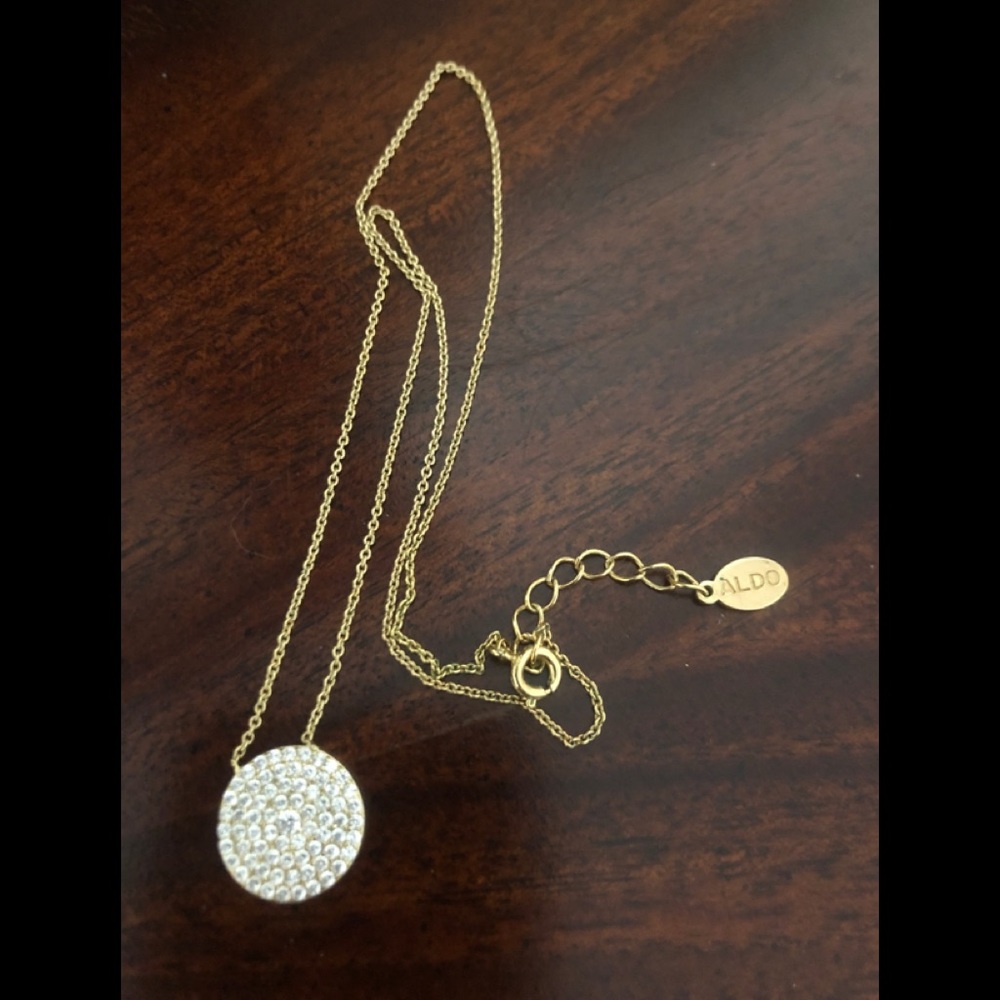 Aldo Gold Round Pave Crystal Coin Disc Charm Minimalist Chain Necklace